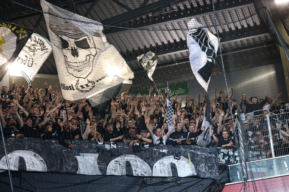 Austria Wien - Sturm Graz
Oesterreichische Fussball Bundesliga, 27. Runde, FK Austria Wien - SK Sturm Graz, Generali Arena Wien, 23.04.2025. 

Foto zeigt Fans von Sturm
