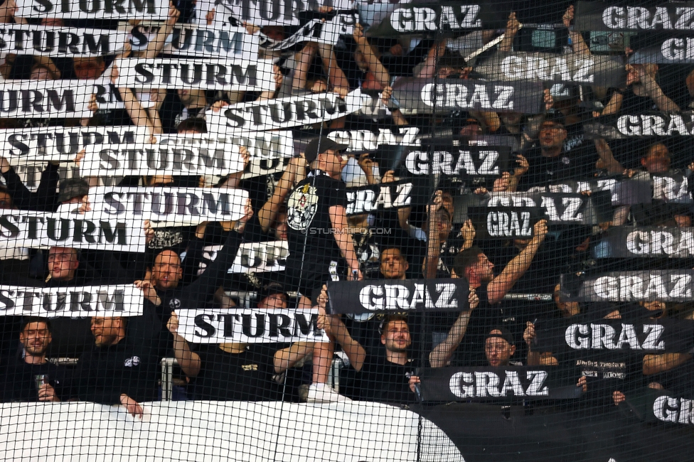 Austria Wien - Sturm Graz
Oesterreichische Fussball Bundesliga, 27. Runde, FK Austria Wien - SK Sturm Graz, Generali Arena Wien, 23.04.2025. 

Foto zeigt Fans von Sturm
