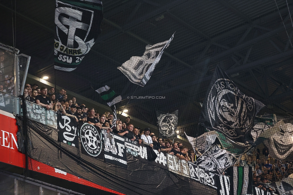 Austria Wien - Sturm Graz
Oesterreichische Fussball Bundesliga, 27. Runde, FK Austria Wien - SK Sturm Graz, Generali Arena Wien, 23.04.2025. 

Foto zeigt Fans von Sturm
