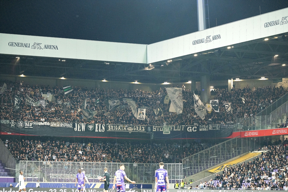 Austria Wien - Sturm Graz
Oesterreichische Fussball Bundesliga, 27. Runde, FK Austria Wien - SK Sturm Graz, Generali Arena Wien, 23.04.2025. 

Foto zeigt Fans von Sturm
