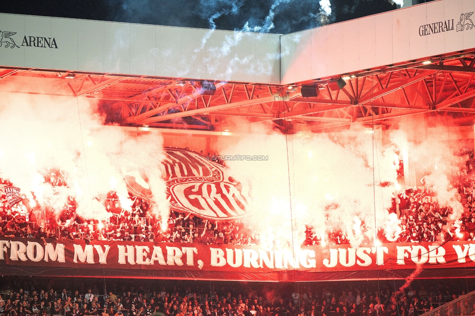 Austria Wien - Sturm Graz
Oesterreichische Fussball Bundesliga, 27. Runde, FK Austria Wien - SK Sturm Graz, Generali Arena Wien, 23.04.2025. 

Foto zeigt Fans von Sturm mit Pyrotechnik
