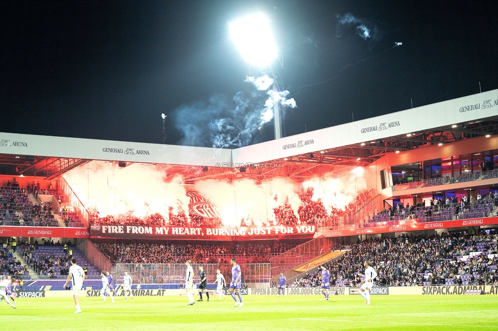 Austria Wien - Sturm Graz
Oesterreichische Fussball Bundesliga, 27. Runde, FK Austria Wien - SK Sturm Graz, Generali Arena Wien, 23.04.2025. 

Foto zeigt Fans von Sturm mit Pyrotechnik
