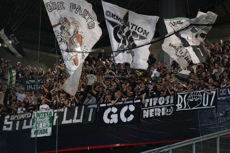 Austria Wien - Sturm Graz
Oesterreichische Fussball Bundesliga, 27. Runde, FK Austria Wien - SK Sturm Graz, Generali Arena Wien, 23.04.2025. 

Foto zeigt Fans von Sturm

