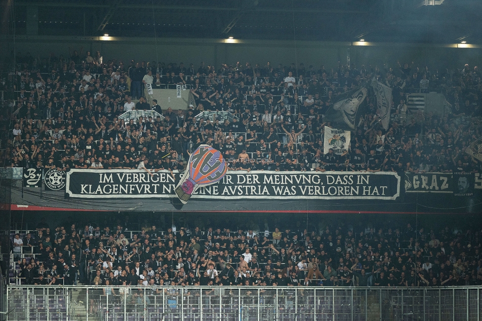Austria Wien - Sturm Graz
Oesterreichische Fussball Bundesliga, 27. Runde, FK Austria Wien - SK Sturm Graz, Generali Arena Wien, 23.04.2025. 

Foto zeigt Fans von Sturm
