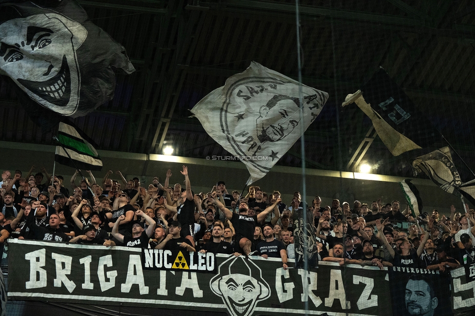 Austria Wien - Sturm Graz
Oesterreichische Fussball Bundesliga, 27. Runde, FK Austria Wien - SK Sturm Graz, Generali Arena Wien, 23.04.2025. 

Foto zeigt Fans von Sturm
