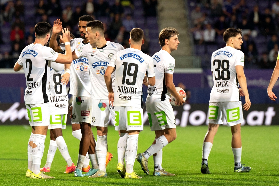 Austria Wien - Sturm Graz
Oesterreichische Fussball Bundesliga, 27. Runde, FK Austria Wien - SK Sturm Graz, Generali Arena Wien, 23.04.2025. 

Foto zeigt die Mannschaft von Sturm
