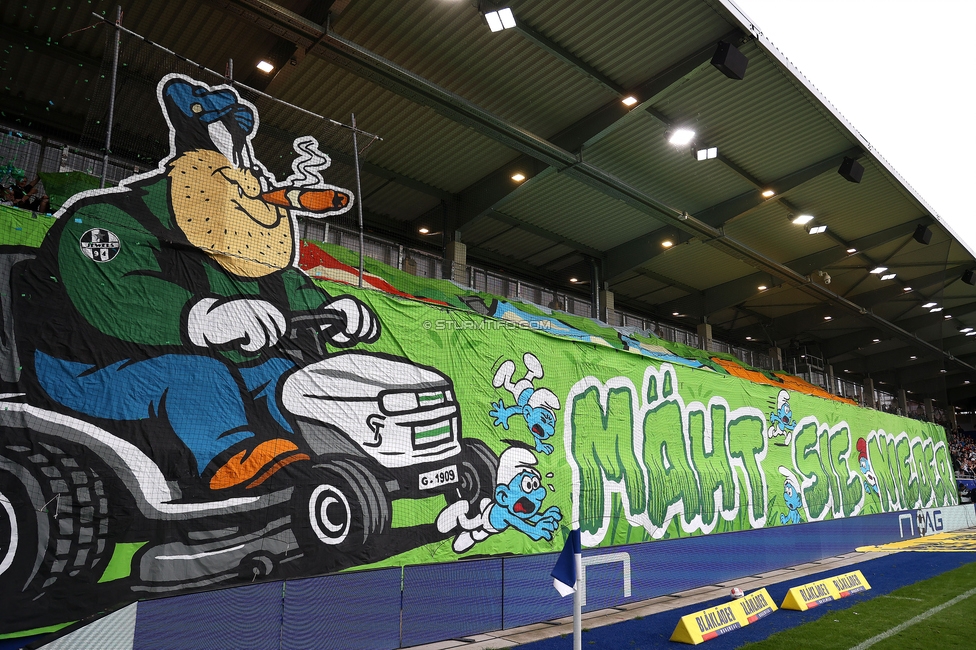 BW Linz - Sturm Graz
Oesterreichische Fussball Bundesliga, 29. Runde, Blau-Weiss Linz - SK Sturm Graz, Hofmann Personal Stadion Linz, 04.05.2025. 

Foto zeigt Fans von Sturm mit einer Choreografie
