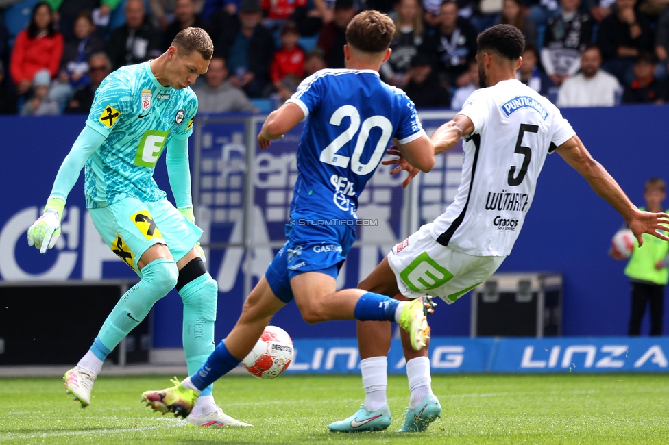 BW Linz - Sturm Graz
Oesterreichische Fussball Bundesliga, 29. Runde, Blau-Weiss Linz - SK Sturm Graz, Hofmann Personal Stadion Linz, 04.05.2025. 

Foto zeigt Kjell Scherpen (Sturm)
