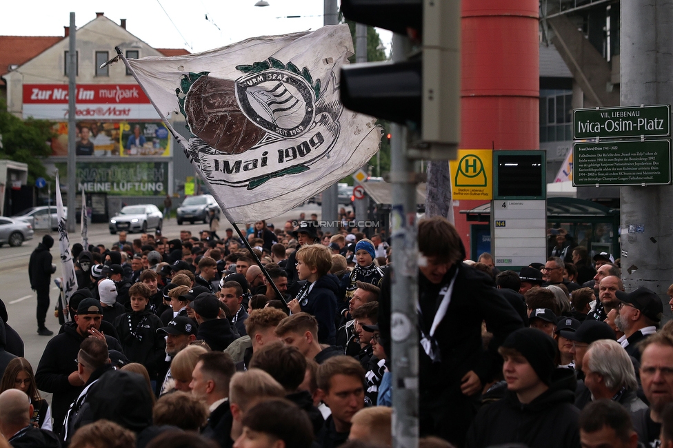 Sturm Graz - Salzburg
Oesterreichische Fussball Bundesliga, 30. Runde, SK Sturm Graz - FC Salzburg, Stadion Liebenau Graz, 09.05.2025. 

Foto zeigt den Empfang der Mannschaft
