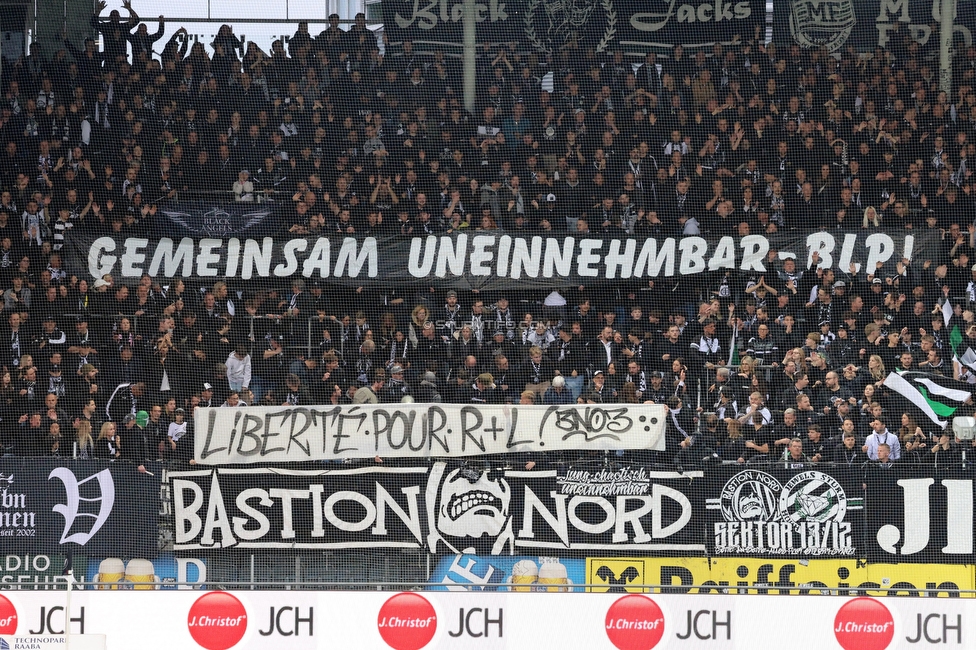 Sturm Graz - RB Salzburg
Oesterreichische Fussball Bundesliga, 30. Runde, SK Sturm Graz - FC RB Salzburg, Stadion Liebenau Graz, 09.05.2025. 

Foto zeigt Fans von Sturm
