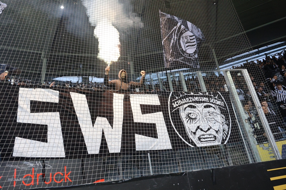 Sturm Graz - RB Salzburg
Oesterreichische Fussball Bundesliga, 30. Runde, SK Sturm Graz - FC RB Salzburg, Stadion Liebenau Graz, 09.05.2025. 

Foto zeigt Fans von Sturm
Schlüsselwörter: sws pyrotechnik