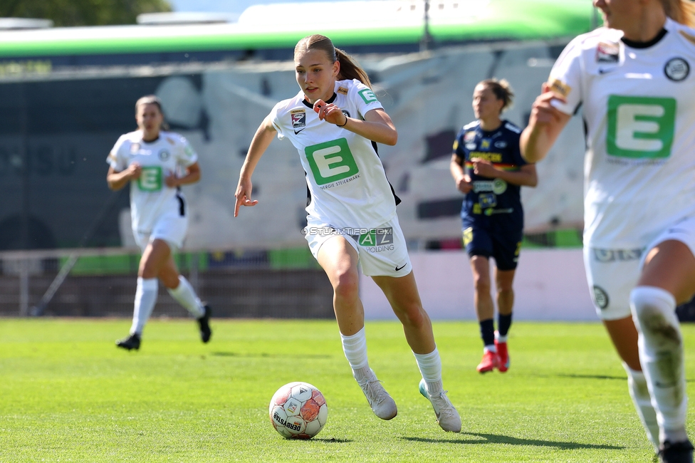 Sturm Damen - St. Poelten
OEFB Frauen Bundesliga, 23. Runde, SK Sturm Graz Damen - SKN St. Poelten, Trainingszentrum Messendorf, 10.05.2025. 

Foto zeigt Lena Breznik (Sturm Damen)
