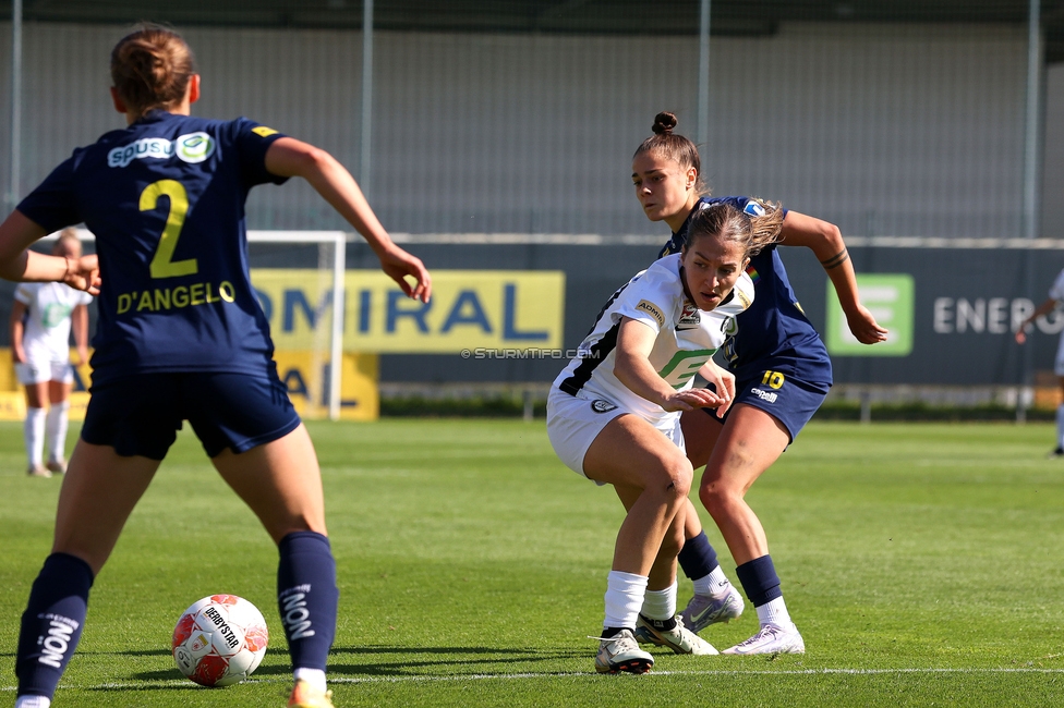 Sturm Damen - St. Poelten
OEFB Frauen Bundesliga, 23. Runde, SK Sturm Graz Damen - SKN St. Poelten, Trainingszentrum Messendorf, 10.05.2025. 

Foto zeigt Modesta Uka (Sturm Damen)
