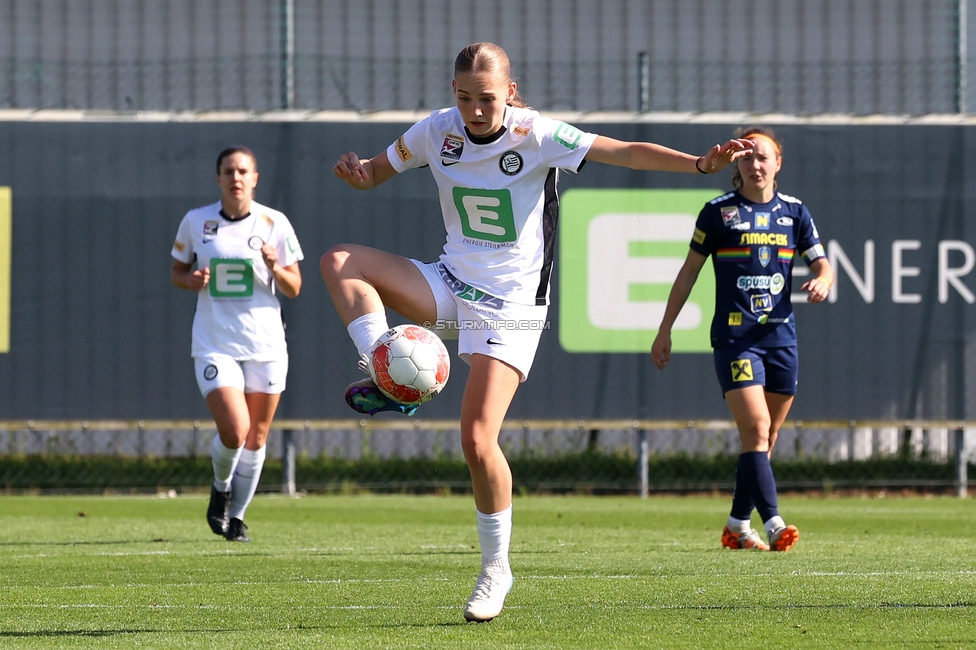 Sturm Damen - St. Poelten
OEFB Frauen Bundesliga, 23. Runde, SK Sturm Graz Damen - SKN St. Poelten, Trainingszentrum Messendorf, 10.05.2025. 

Foto zeigt Lena Breznik (Sturm Damen)
