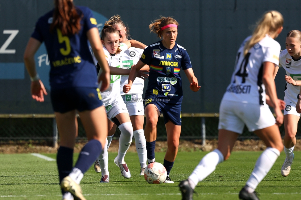 Sturm Damen - St. Poelten
OEFB Frauen Bundesliga, 23. Runde, SK Sturm Graz Damen - SKN St. Poelten, Trainingszentrum Messendorf, 10.05.2025. 

Foto zeigt Rebecca Villena (Sturm Damen)
