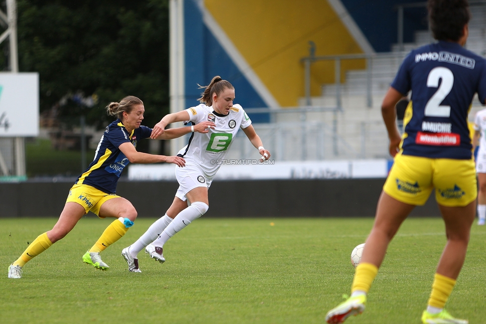 First Vienna - Sturm Damen
OEFB Frauen Bundesliga, 24. Runde, First Vienna FC 1894 - SK Sturm Graz Damen, Naturarena Hohe Warte Wien, 17.05.2025. 

Foto zeigt Rebecca Villena (Sturm Damen)
