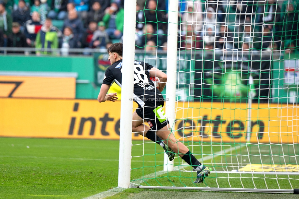 Rapid Wien - Sturm Graz
Oesterreichische Fussball Bundesliga, 31. Runde, SK Rapid Wien - SK Sturm Graz, Weststadion Wien, 18.05.2024. 

Foto zeigt Leon Grgic (Sturm)
