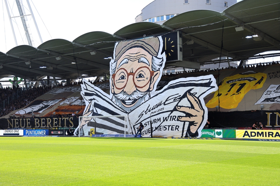 Sturm Graz - Wolfsberg
Oesterreichische Fussball Bundesliga, 32. Runde, SK Sturm Graz - Wolfsberger AC, Stadion Liebenau Graz, 24.05.2025. 

Foto zeigt Fans von Sturm mit einer Choreografie
