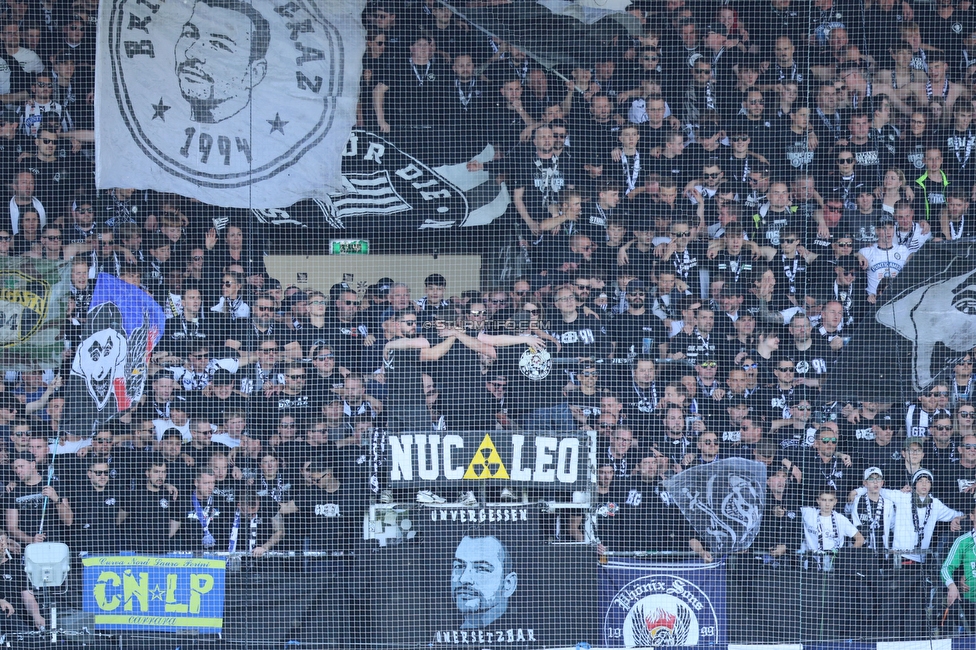 Sturm Graz - Wolfsberg
Oesterreichische Fussball Bundesliga, 32. Runde, SK Sturm Graz - Wolfsberger AC, Stadion Liebenau Graz, 24.05.2025. 

Foto zeigt Fans von Sturm
Schlüsselwörter: brigata
