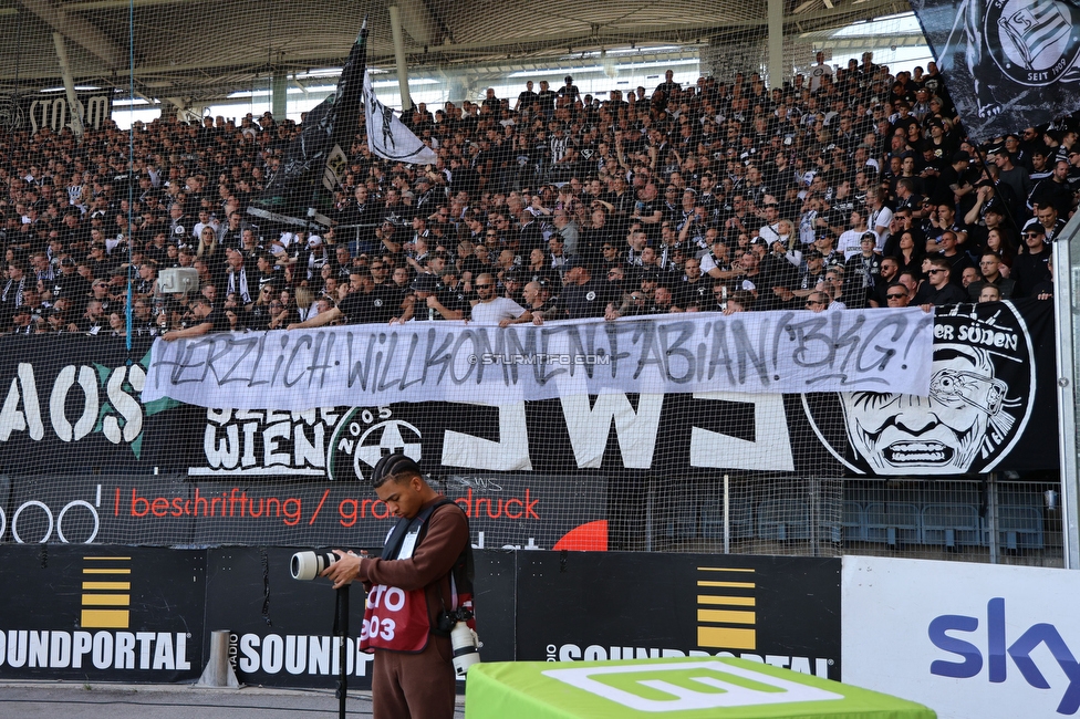 Sturm Graz - Wolfsberg
Oesterreichische Fussball Bundesliga, 32. Runde, SK Sturm Graz - Wolfsberger AC, Stadion Liebenau Graz, 24.05.2025. 

Foto zeigt Fans von Sturm mit einem Spruchband
Schlüsselwörter: bkg