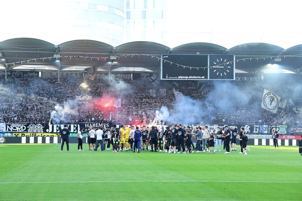 Sturm Graz - Wolfsberg
Oesterreichische Fussball Bundesliga, 32. Runde, SK Sturm Graz - Wolfsberger AC, Stadion Liebenau Graz, 24.05.2025. 

Foto zeigt Fans von Sturm
