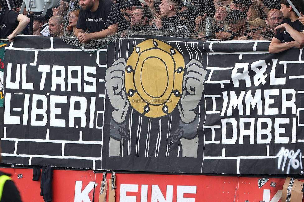 Sturm Graz - WAC
Oesterreichische Fussball Bundesliga, 32. Runde, SK Sturm Graz - Wolfsberger AC, Stadion Liebenau Graz, 24.05.2025. 

Foto zeigt Fans von Sturm mit Pyrotechnik
