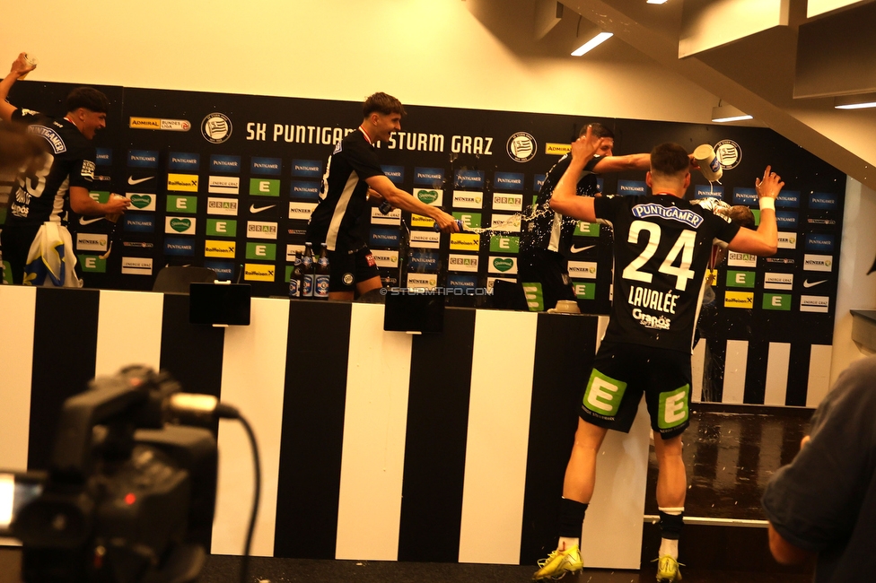 Sturm Graz - Wolfsberg
Oesterreichische Fussball Bundesliga, 32. Runde, SK Sturm Graz - Wolfsberger AC, Stadion Liebenau Graz, 24.05.2025. 

Foto zeigt die Meisterfeier

