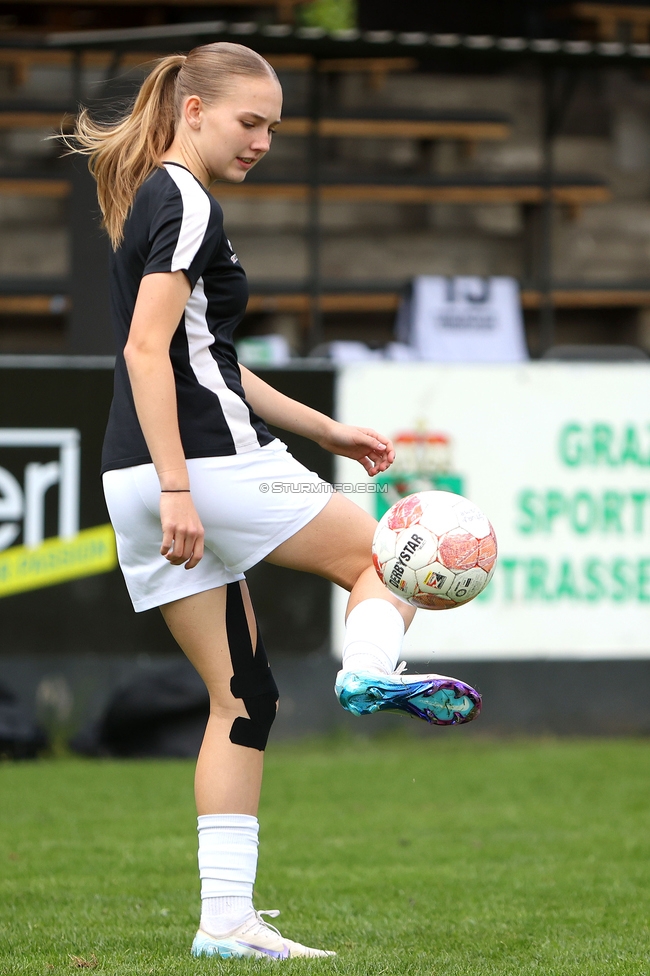 Sturm Damen - GAK 1902
Testspiel, SK Sturm Graz Damen - GAK 1902, Gruabn Graz, 18.05.2025. 

Foto zeigt Lena Breznik (Sturm Damen)
