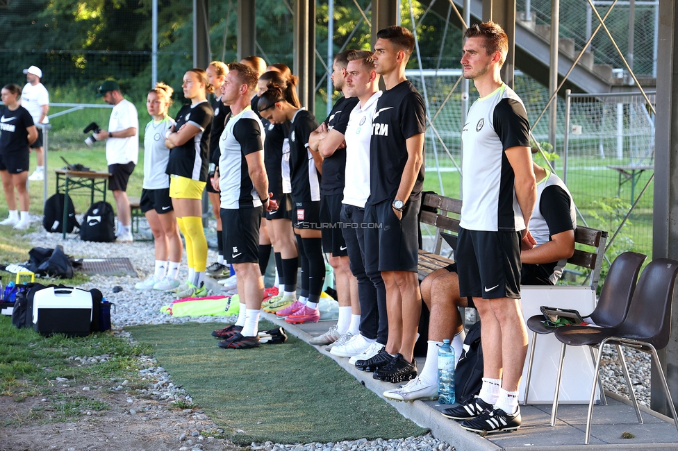 GAK - Sturm Graz Damen
SPORTLAND Niederoesterreich Frauen Cup, GAK 1902 - SK Sturm Graz, Sportzentrum Graz-Weinzoedl, 08.08.2025. 

Foto zeigt das Trainerteam
