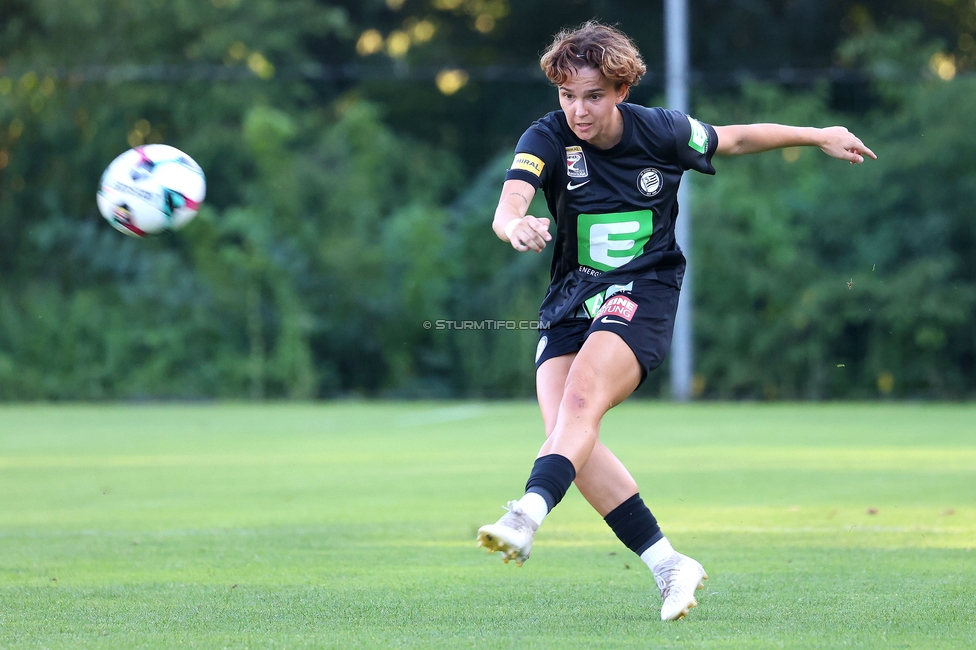 GAK - Sturm Graz Damen
SPORTLAND Niederoesterreich Frauen Cup, GAK 1902 - SK Sturm Graz, Sportzentrum Graz-Weinzoedl, 08.08.2025. 

Foto zeigt Leonie Christin Tragl (Sturm Damen)
