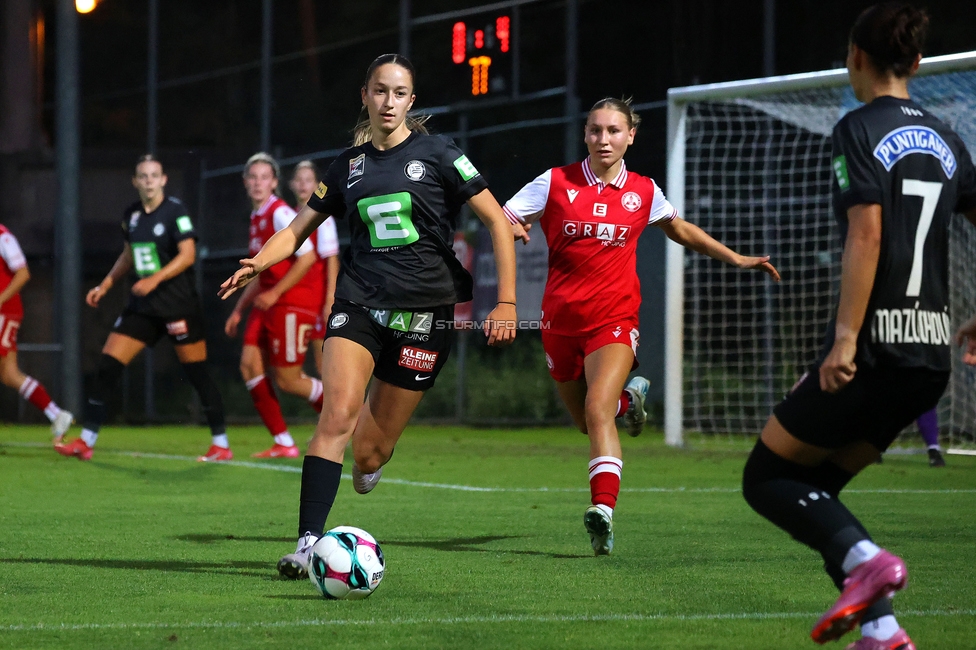 GAK - Sturm Graz Damen
SPORTLAND Niederoesterreich Frauen Cup, GAK 1902 - SK Sturm Graz, Sportzentrum Graz-Weinzoedl, 08.08.2025. 

Foto zeigt Emira Makalic (Sturm Damen)
