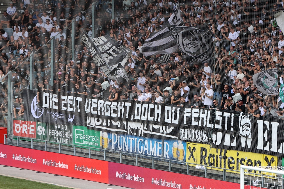 Sturm Graz - Rapid Wien
Oesterreichische Fussball Bundesliga, 2. Runde, SK Sturm Graz - SK Rapid Wien, Stadion Liebenau Graz, 10.08.2025. 

Foto zeigt Fans von Sturm mit einem Spruchband
Schlüsselwörter: bastion
