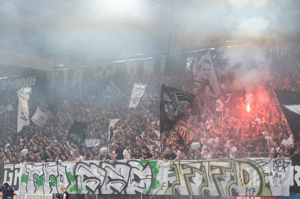 Sturm Graz - Rapid Wien
Oesterreichische Fussball Bundesliga, 2. Runde, SK Sturm Graz - SK Rapid Wien, Stadion Liebenau Graz, 10.08.2025. 

Foto zeigt Fans von Sturm mit einem Spruchband
Schlüsselwörter: sturmflut repression