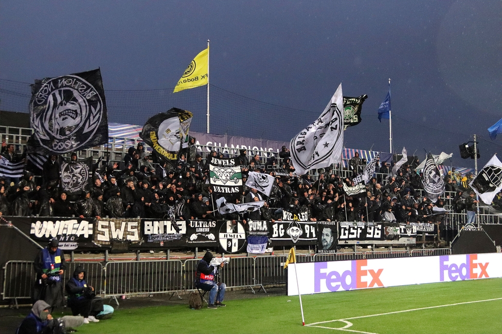 Bodo Glimt - Sturm Graz
UEFA Champions League Play-Offs, Bodo Glimt - SK Sturm Graz, Aspmyra Stadion Bodo, 20.08.2025. 

Foto zeigt Fans von Sturm
