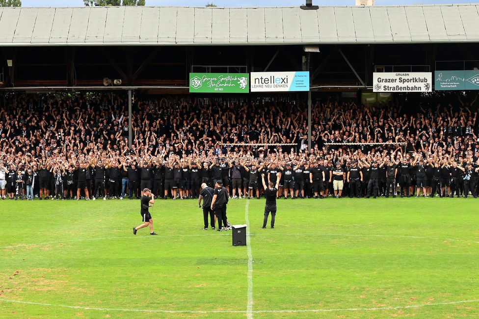 GAK - Sturm Graz
Oesterreichische Fussball Bundesliga, 5. Runde, Grazer AK - SK Sturm Graz, Stadion Liebenau Graz, 30.08.2025. 

Foto zeigt Fans von Sturm in der Gruabn
