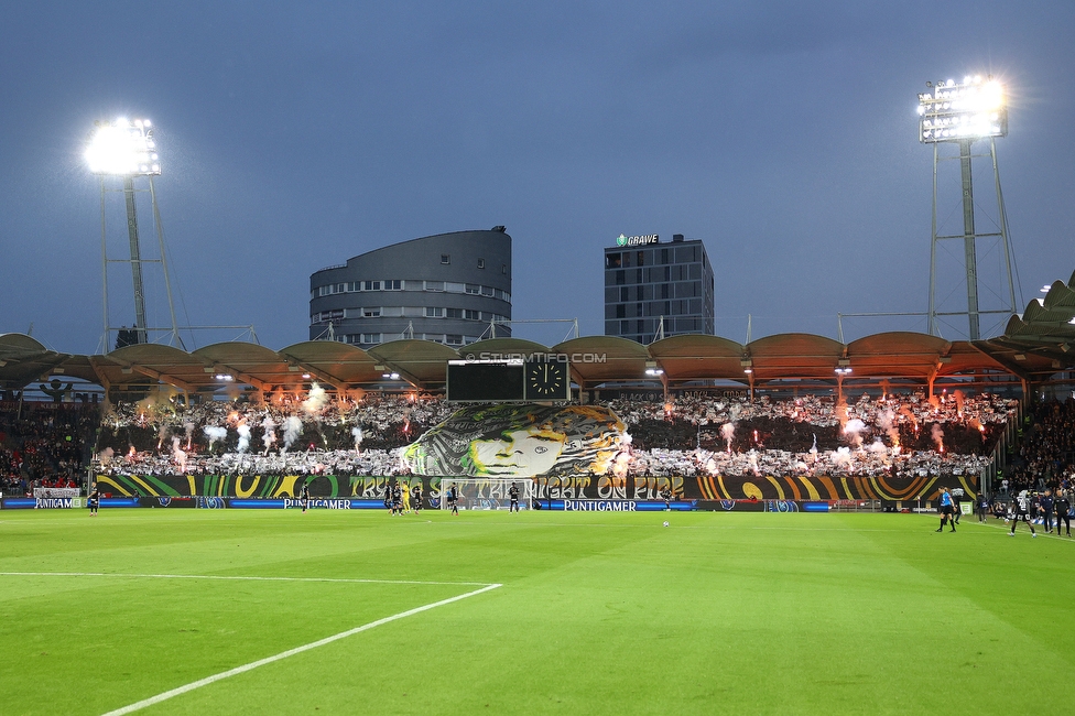 GAK - Sturm Graz
Oesterreichische Fussball Bundesliga, 2. Runde, GAK - SK Sturm Graz, Stadion Liebenau Graz, 30.08.2025. 

Foto zeigt Fans von Sturm mit einer Choreografie
