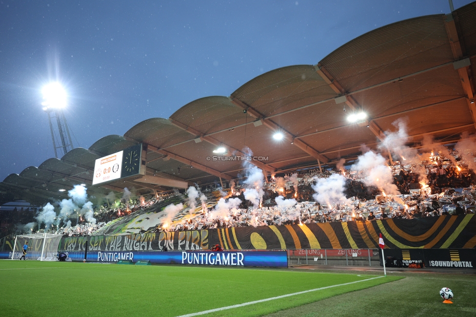 GAK - Sturm Graz
Oesterreichische Fussball Bundesliga, 5. Runde, Grazer AK - SK Sturm Graz, Stadion Liebenau Graz, 30.08.2025. 

Foto zeigt Fans von Sturm mit einer Choreografie
