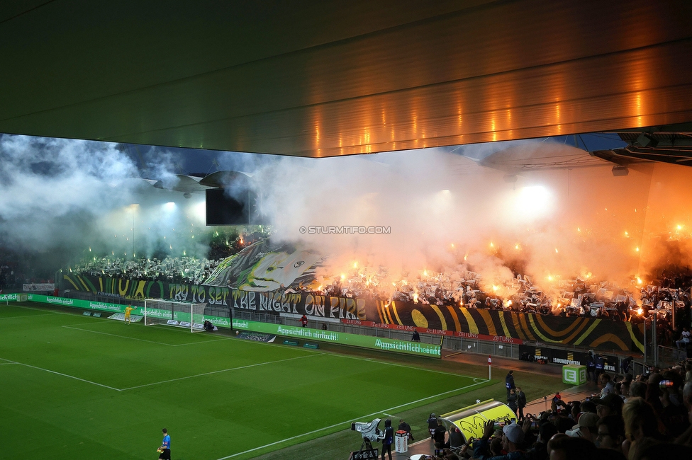 GAK - Sturm Graz
Oesterreichische Fussball Bundesliga, 5. Runde, Grazer AK - SK Sturm Graz, Stadion Liebenau Graz, 30.08.2025. 

Foto zeigt Fans von Sturm mit einer Choreografie

