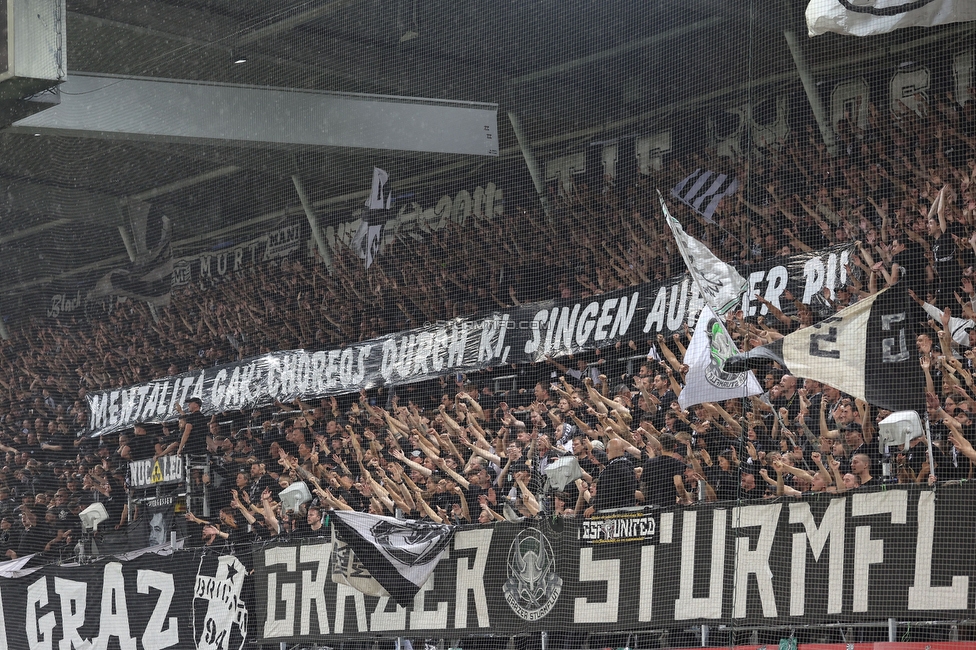 GAK - Sturm Graz
Oesterreichische Fussball Bundesliga, 5. Runde, Grazer AK - SK Sturm Graz, Stadion Liebenau Graz, 30.08.2025. 

Foto zeigt Fans von Sturm mit einem Spruchband
