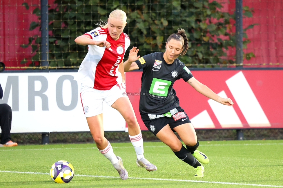 Ajax Frouwen - Sturm Damen
UEFA Women's Europa Cup, 1. Runde, Ajax Amsterdam - SK Sturm Graz Damen, Sportpark De Toekomst Amsterdam, 11.09.2025.

Foto zeigt Stefanie Grossgasteiger (Sturm Damen)
