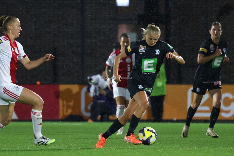 Ajax Frouwen - Sturm Damen
UEFA Women's Europa Cup, 1. Runde, Ajax Amsterdam - SK Sturm Graz Damen, Sportpark De Toekomst Amsterdam, 11.09.2025.

Foto zeigt Sandra Jakobsen (Sturm Damen)
