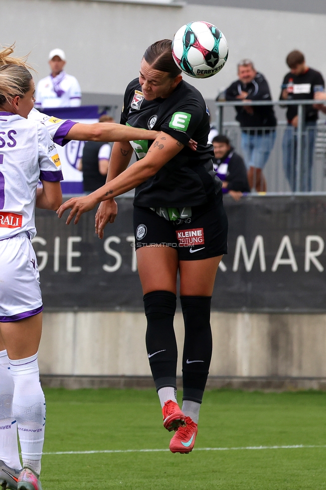Sturm Damen - Austria Wien
OEFB Frauen Bundesliga, 5. Runde, SK Sturm Graz Damen - FK Austria Wien, Trainingszentrum Messendorf, 14.09.2025. 

Foto zeigt Linda Popofsits (Sturm Damen)

