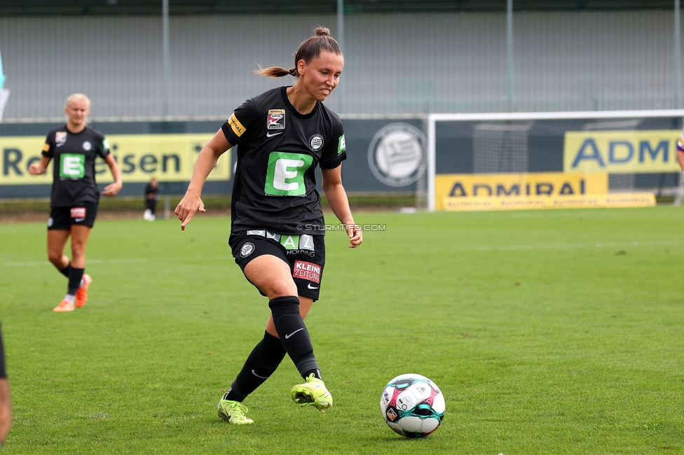 Sturm Damen - Austria Wien
OEFB Frauen Bundesliga, 5. Runde, SK Sturm Graz Damen - FK Austria Wien, Trainingszentrum Messendorf, 14.09.2025. 

Foto zeigt Stefanie Grossgasteiger (Sturm Damen)
