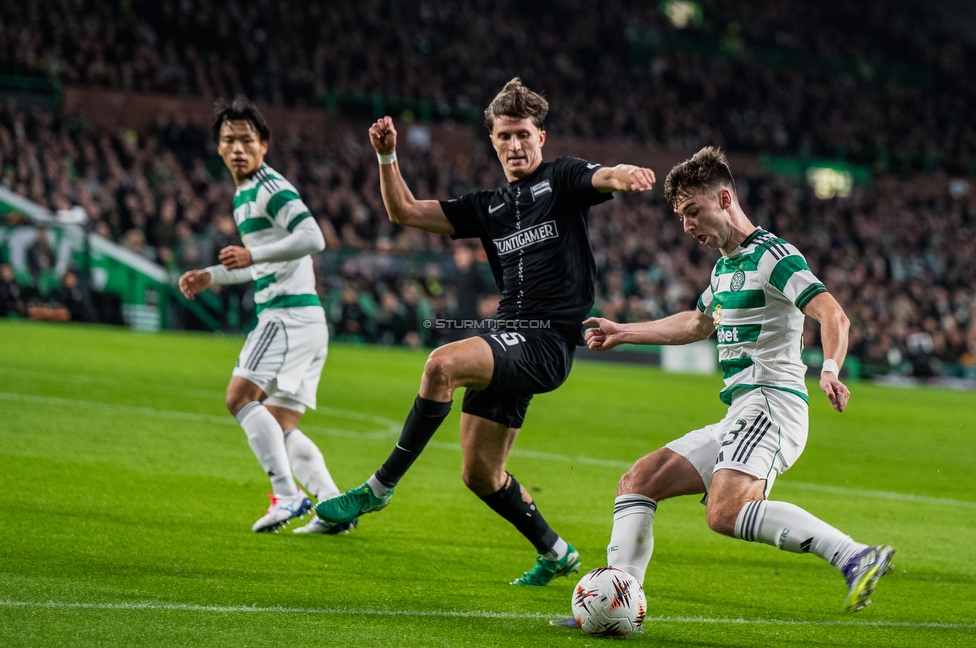 Celtic Glasgow - Sturm Graz
UEFA Europa League Gruppenphase 3. Spieltag, Celtic Glasgow - SK Sturm Graz, Celtic Park Glasgow, 23.10.2025. 

Foto zeigt Tim Oermann (Sturm)
