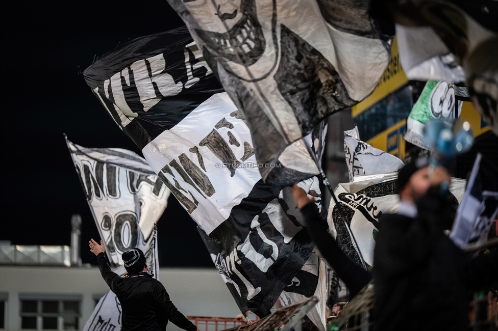Admira - Sturm Graz
OEFB Cup Achtelfinale, Admira Wacker - SK Sturm Graz, Stadion Suedstadt Maria Enzersdorf, 29.10.2025. 

Foto zeigt Fans von Sturm
