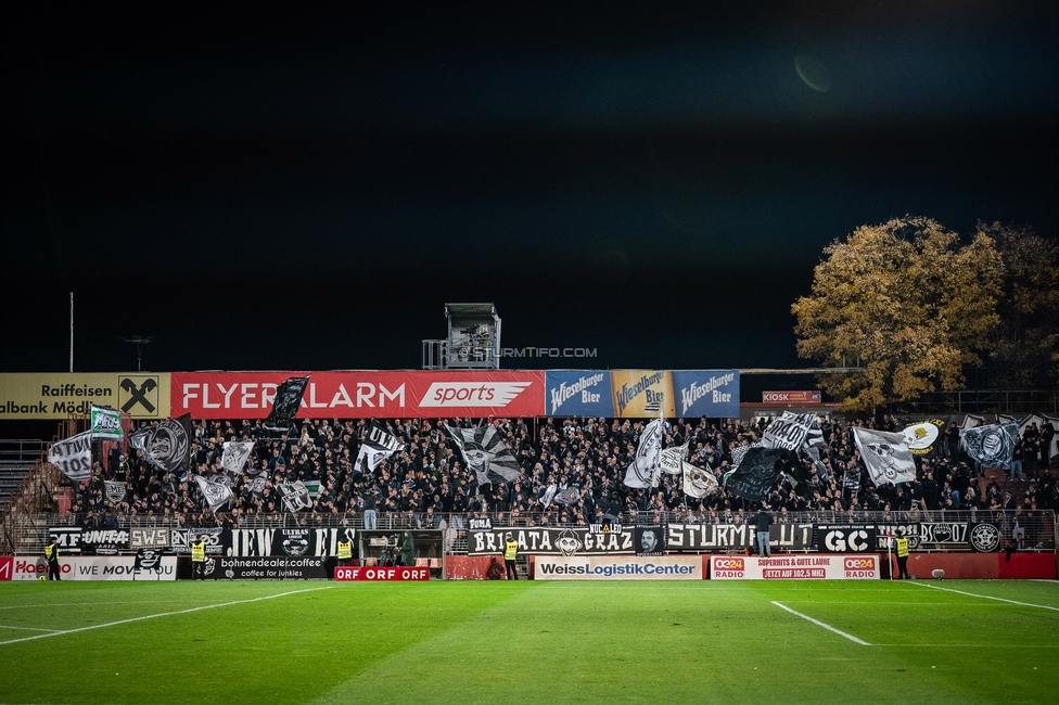 Admira - Sturm Graz
OEFB Cup Achtelfinale, Admira Wacker - SK Sturm Graz, Stadion Suedstadt Maria Enzersdorf, 29.10.2025. 

Foto zeigt Fans von Sturm

