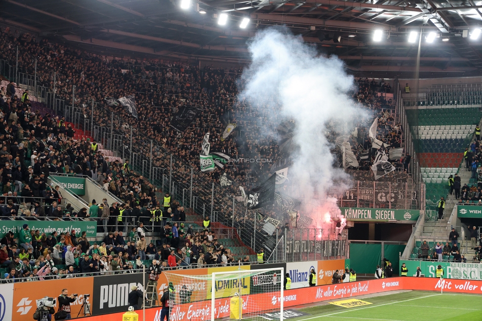 Rapid Wien - Sturm Graz
Oesterreichische Fussball Bundesliga, 12. Runde, SK Rapid Wien - SK Sturm Graz, Weststadion Wien, 02.11.2025. 

Foto zeigt Fans von Sturm
