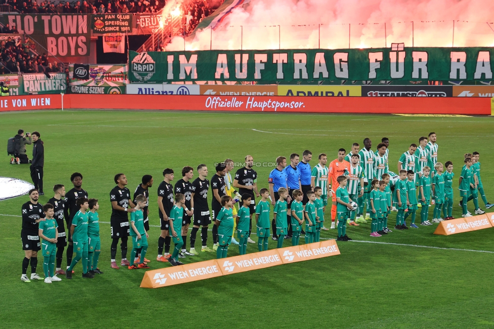 Rapid Wien - Sturm Graz
Oesterreichische Fussball Bundesliga, 12. Runde, SK Rapid Wien - SK Sturm Graz, Weststadion Wien, 02.11.2025. 

Foto zeigt die Mannschaft von Sturm, das Schiedsrichterteam und die Mannschaft von Rapid
