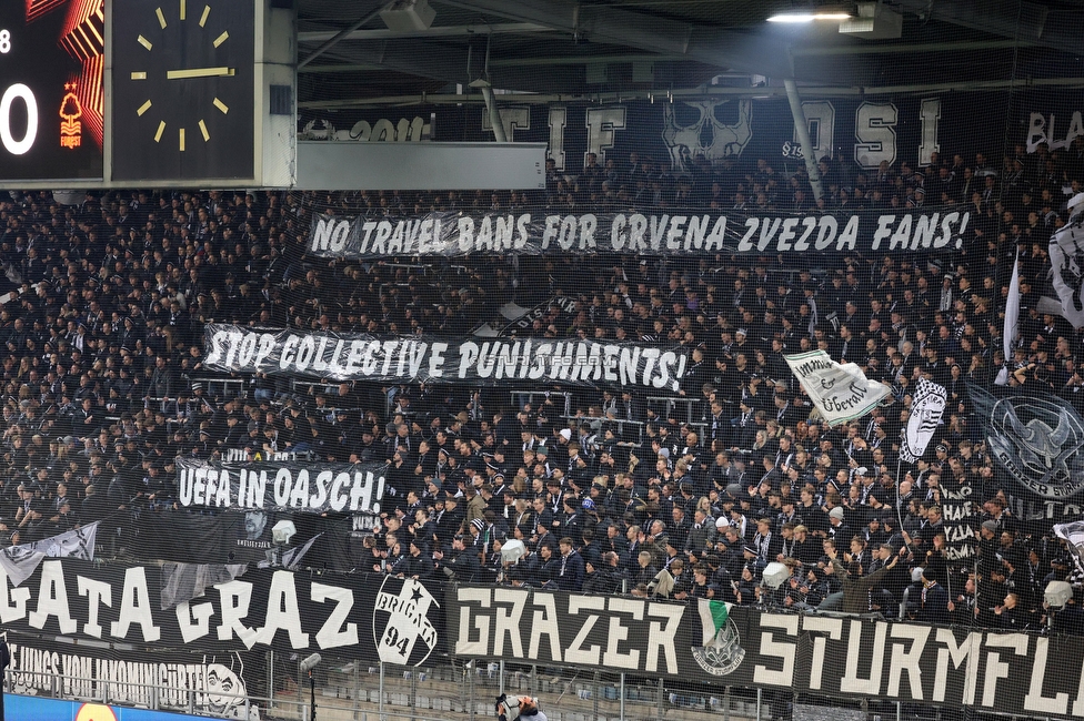 Sturm Graz - Nottingham
UEFA Europa League Gruppenphase 4. Spieltag, SK Sturm Graz - Nottingham Forest, Stadion Liebenau Graz, 06.11.2025. 

Foto zeigt Fans von Sturm mit einem Spruchband
Schlüsselwörter: repression