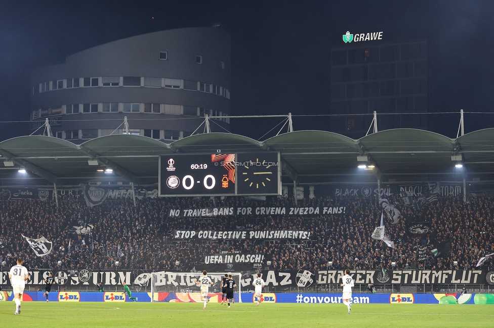 Sturm Graz - Nottingham
UEFA Europa League Gruppenphase 4. Spieltag, SK Sturm Graz - Nottingham Forest, Stadion Liebenau Graz, 06.11.2025. 

Foto zeigt Fans von Sturm mit einem Spruchband
Schlüsselwörter: repression